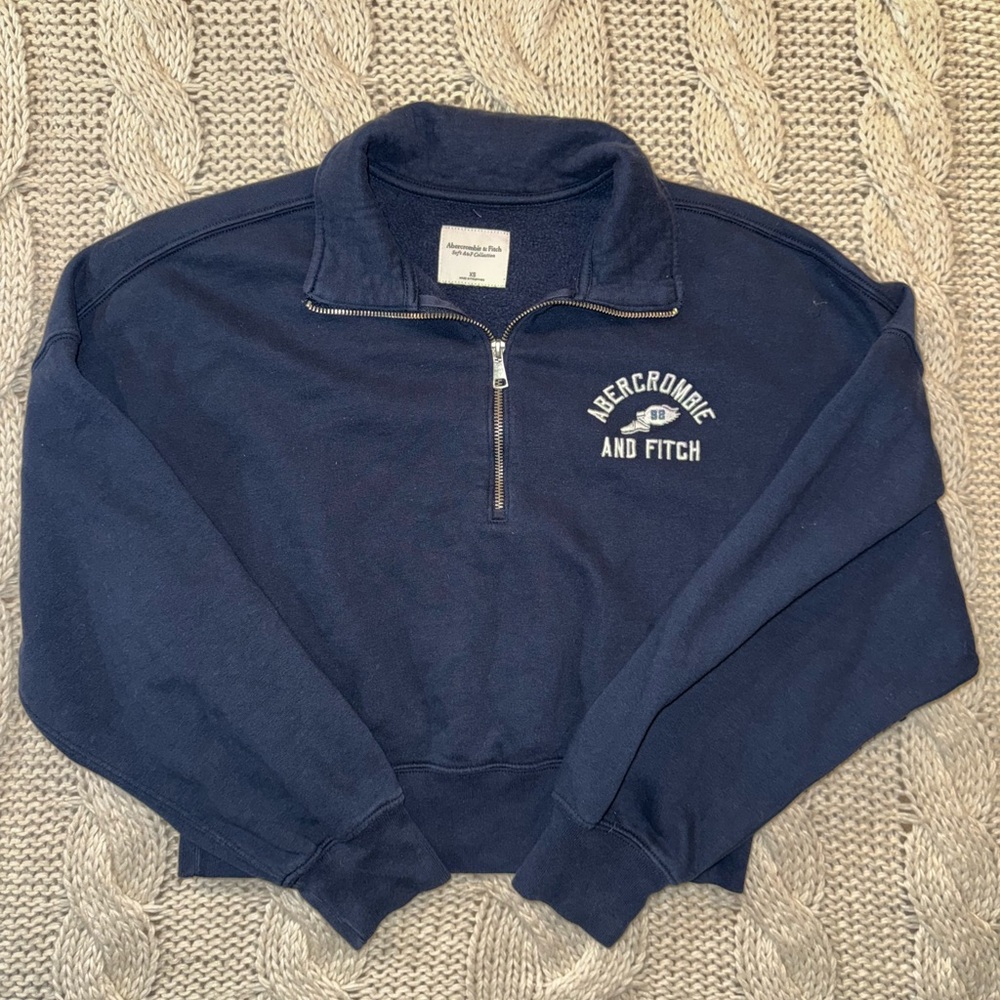 Abercrombie & Fitch soft collection Half-Zip Sweatshirt in navy blue